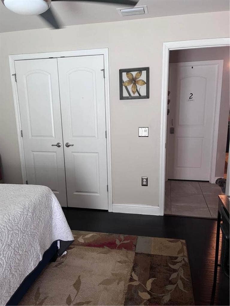 1 clean and modern furnished room