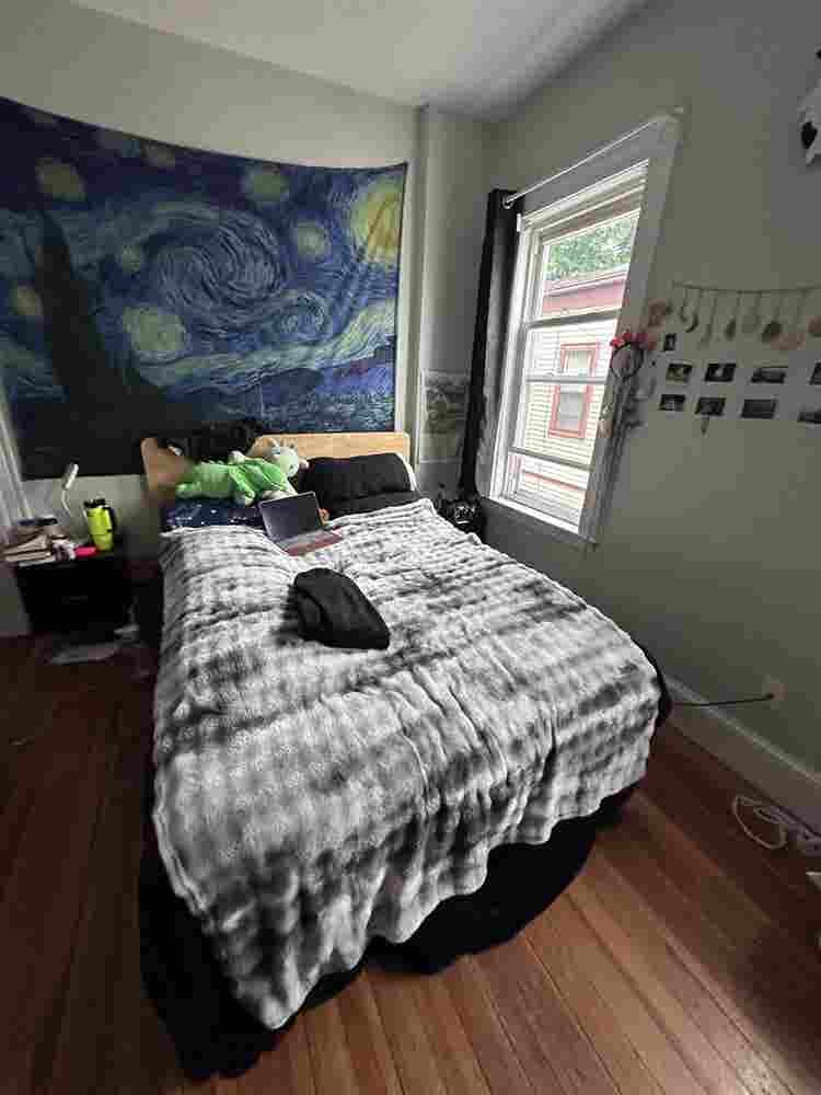 🏡 Room in 3BR on Belknap