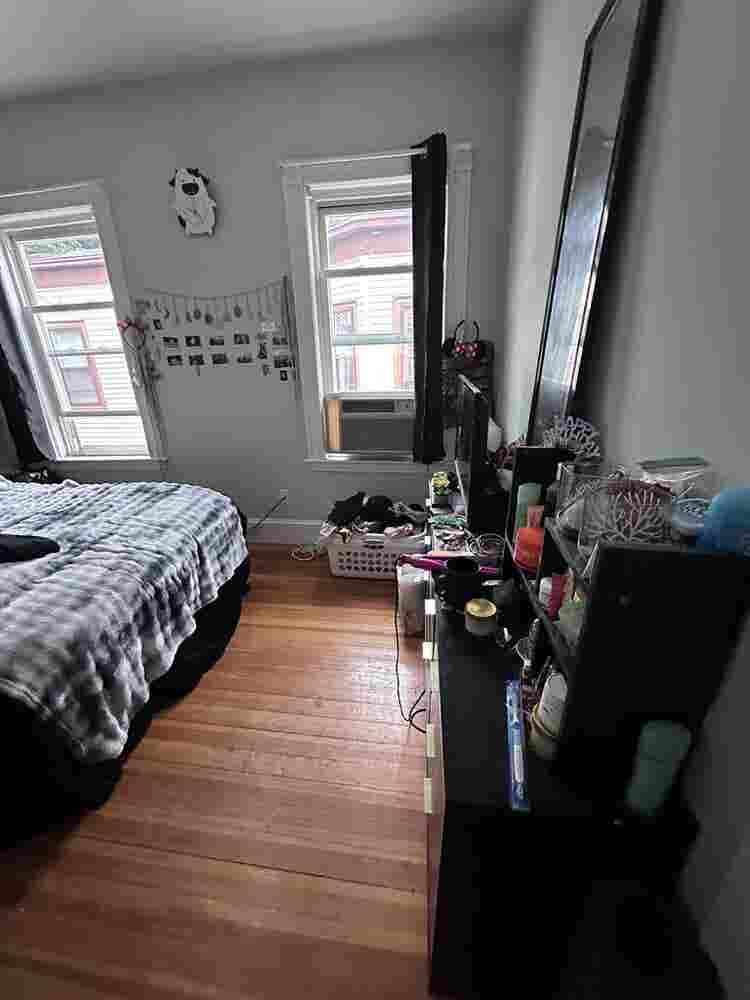 🏡 Room in 3BR on Belknap