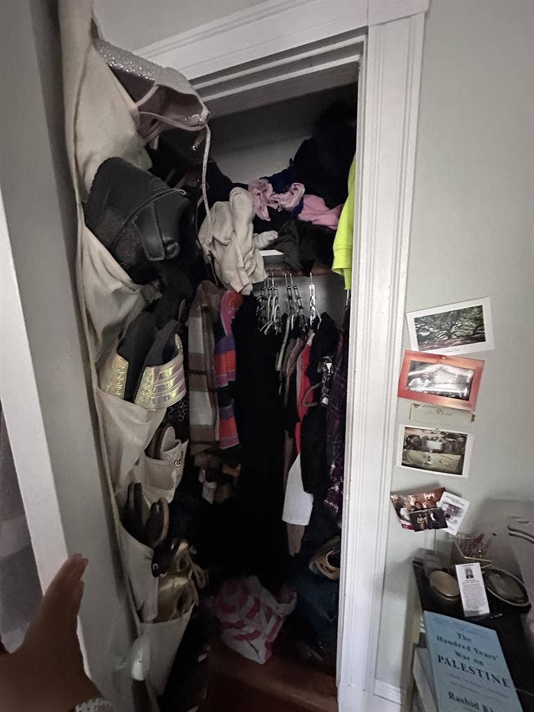 🏡 Room in 3BR on Belknap