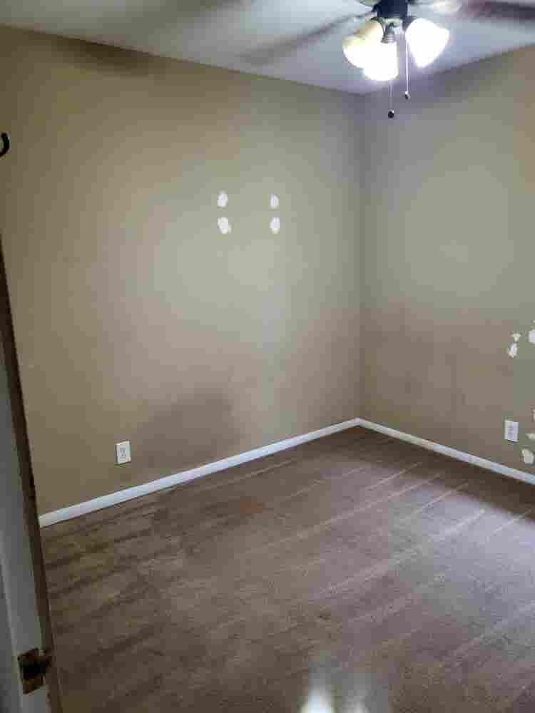 Looking for chill roommate.
