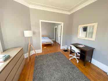 Spacious room in Federal Hill