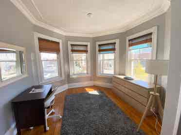 Spacious room in Federal Hill