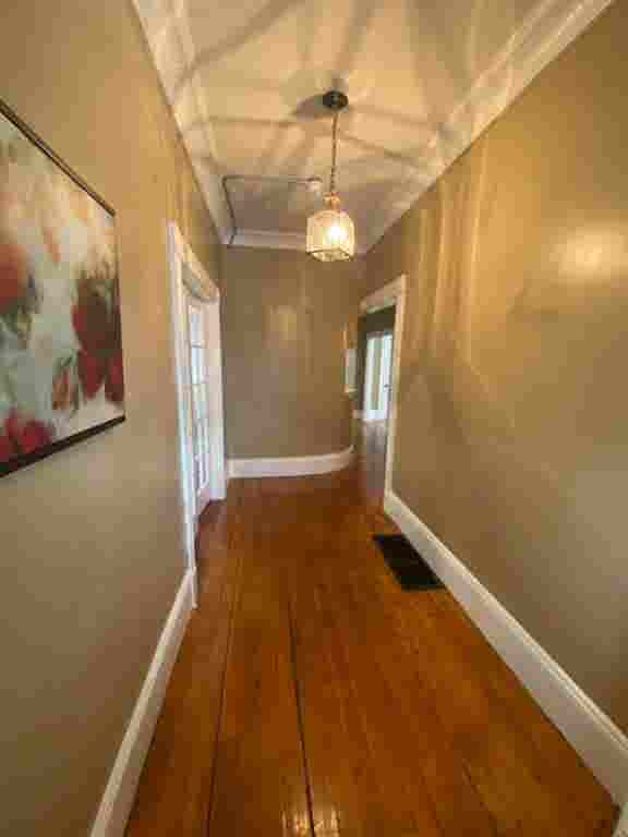 Spacious room in Federal Hill