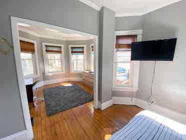 Spacious room in Federal Hill
