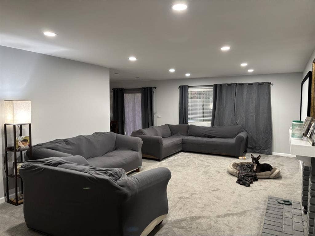 Private room, no deposit/ sep 1st