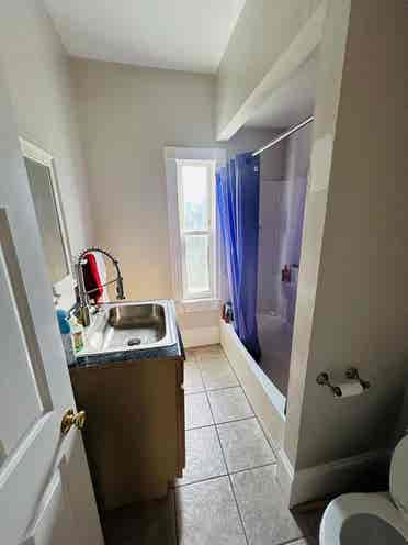 Spacious room in Federal Hill