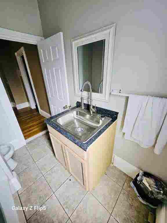 Spacious room in Federal Hill