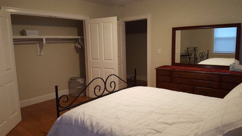 Lg/Sun/Furnished Room for Rent- NOW