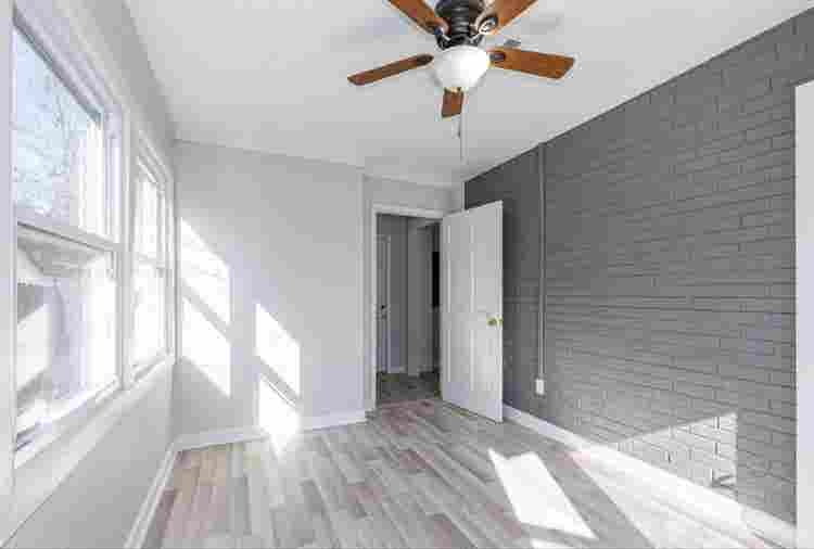 Nice room for rent