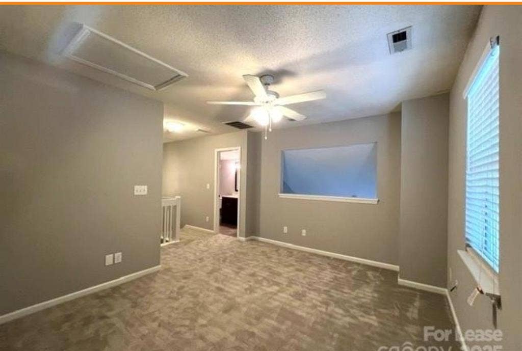 Room w/ loft private bathroom