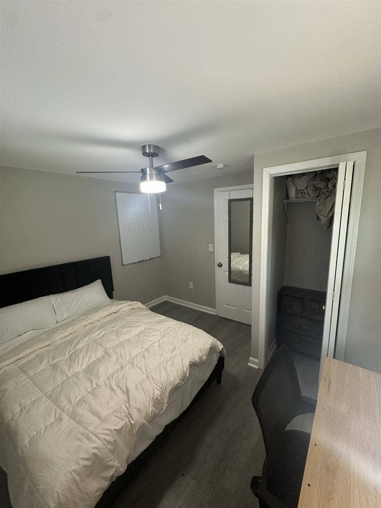 Fully furnished bth, westend!