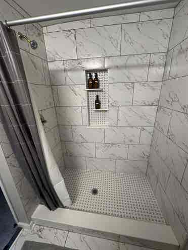 Fully furnished bth, westend!