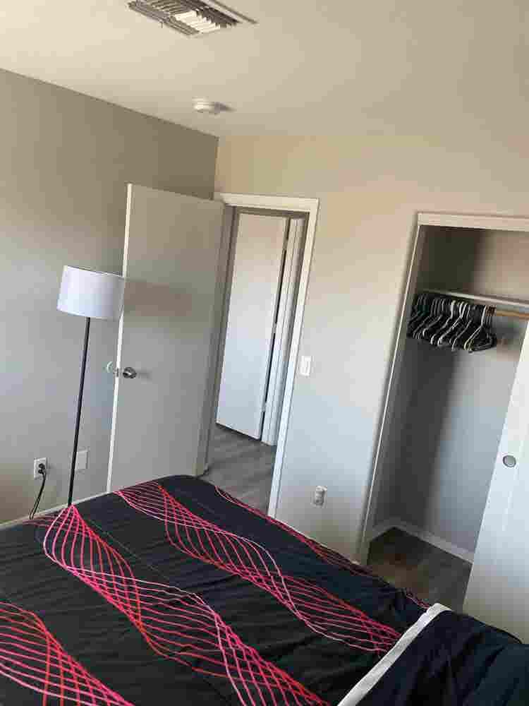 Peaceful Private Room for Rent