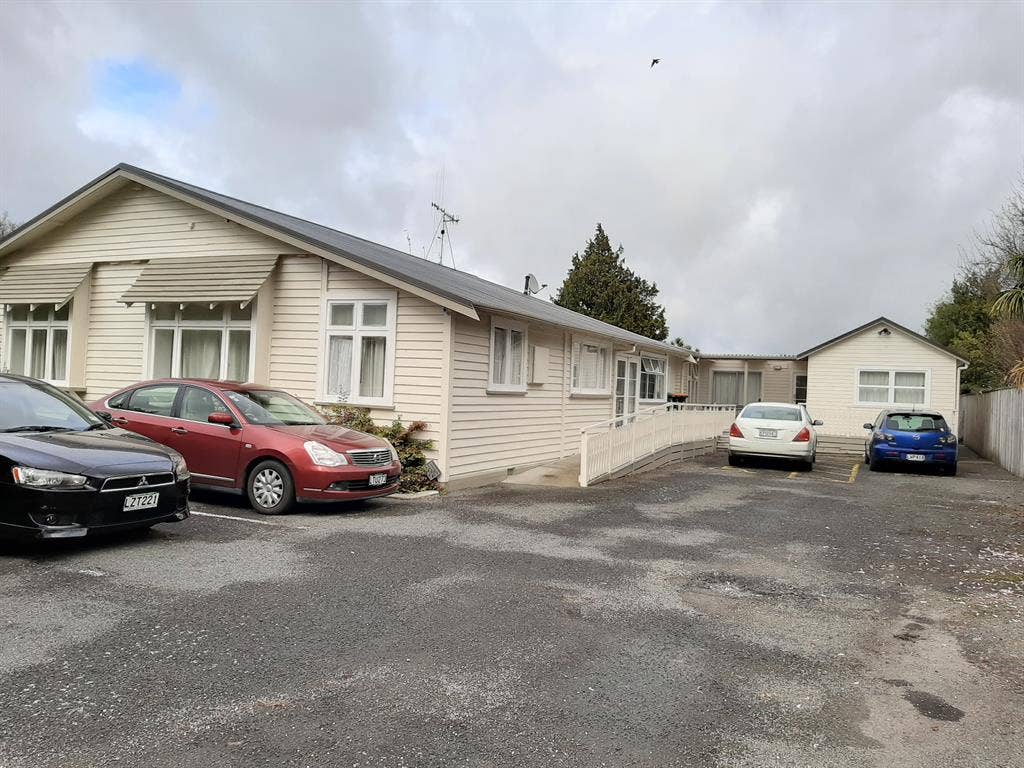 Central, furnished, avail now