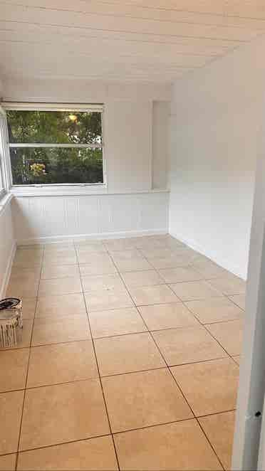 Cozy 1 bedroom + Den for rent!!!