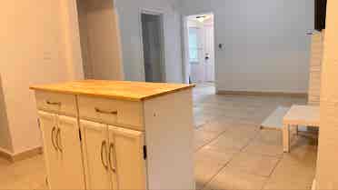 Cozy 1 bedroom + Den for rent!!!