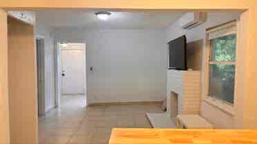 Cozy 1 bedroom + Den for rent!!!