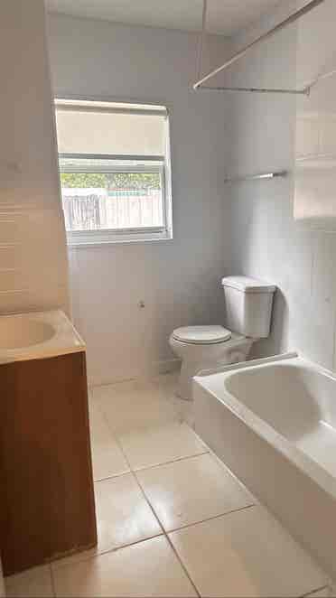 Cozy 1 bedroom + Den for rent!!!