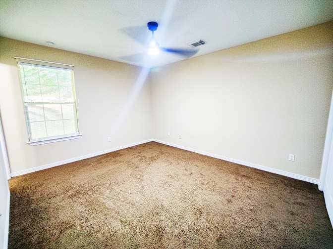Ensuite - ALL BILLS PAID!