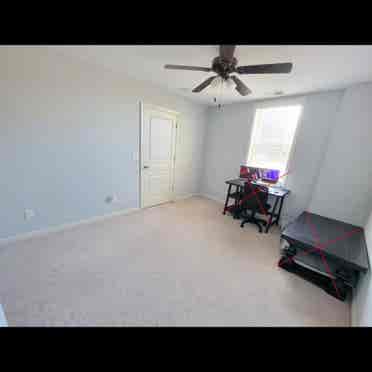 Private Basement, Kitchen & Laundry