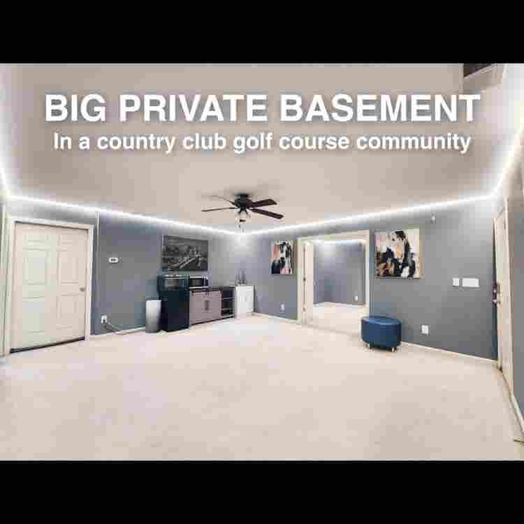Private Basement, Kitchen & Laundry