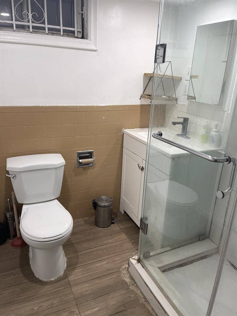 Furnished basement unit