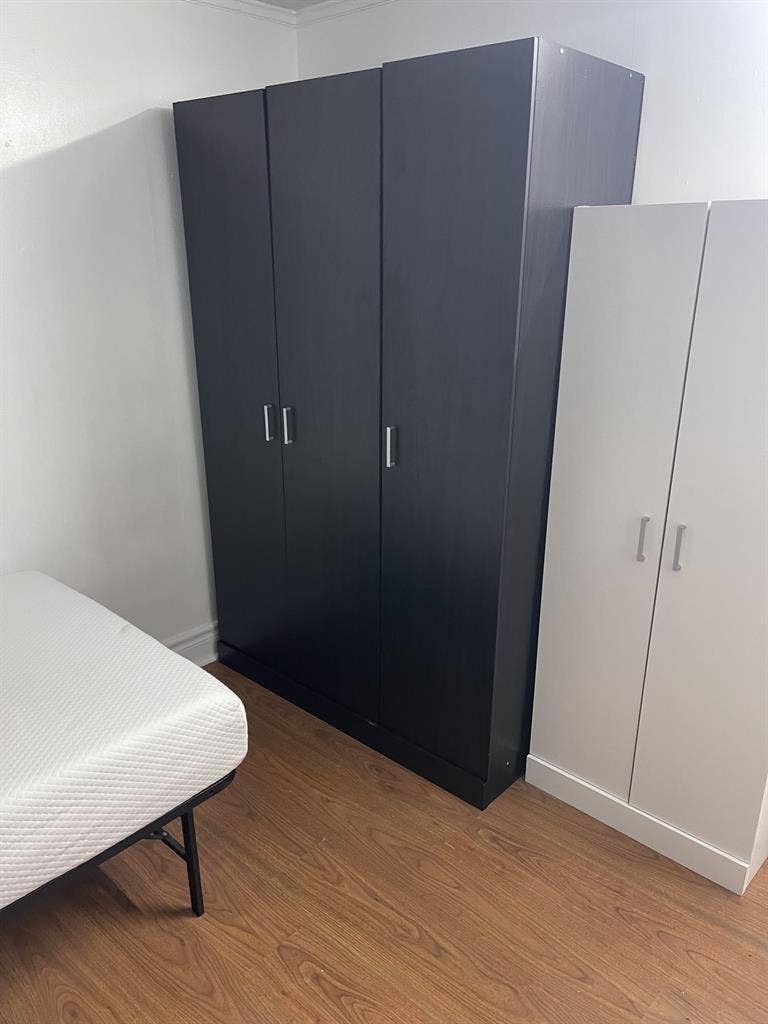 Furnished basement unit