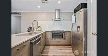 Full furnished Single room for rent