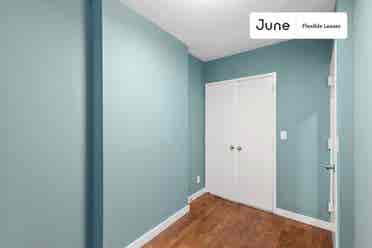 3 BR in New York City