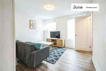 4 BR in Boston