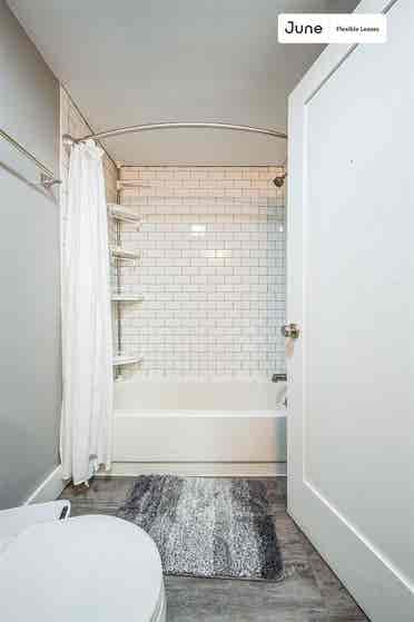 4 BR in Boston