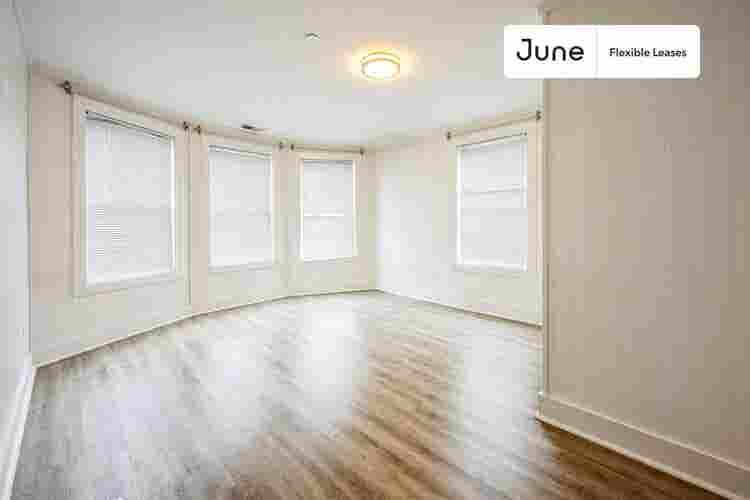 4 BR in Boston