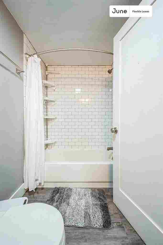 4 BR in Boston