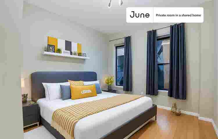 2 BR in New York City