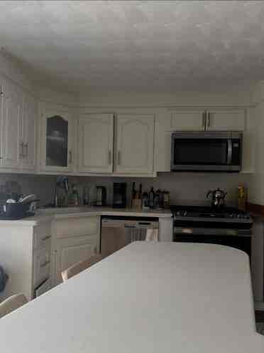 Big room for 2 girl or couple