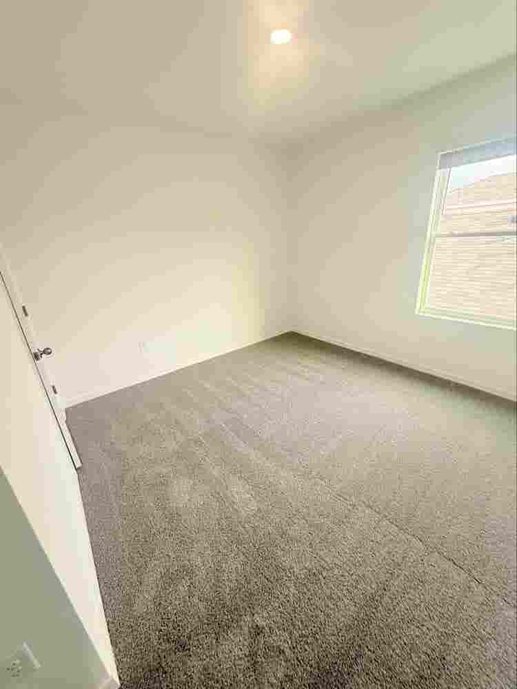 Room for rent in land o lakes