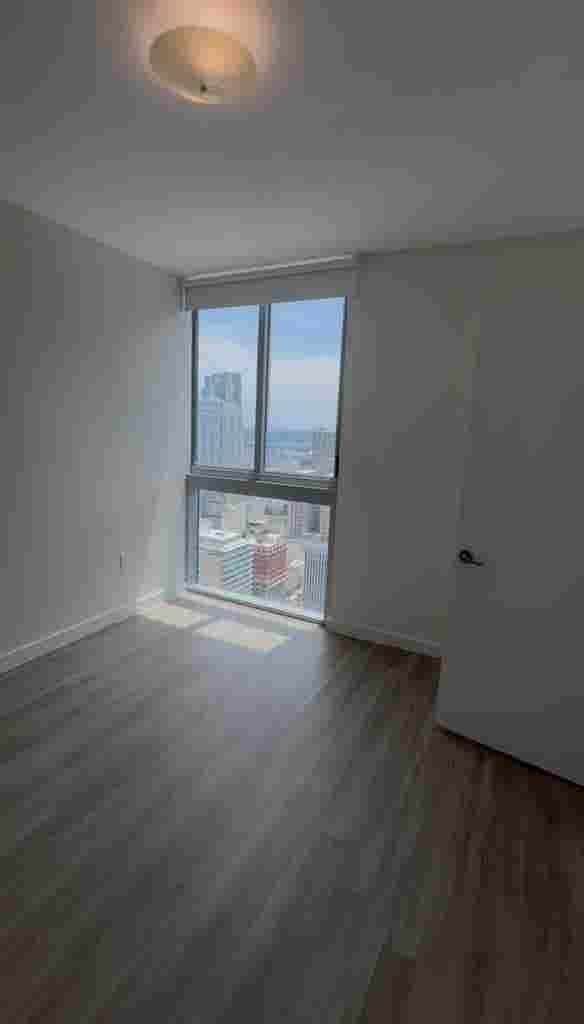 ROOM DOWNTOWN BRICKELL
