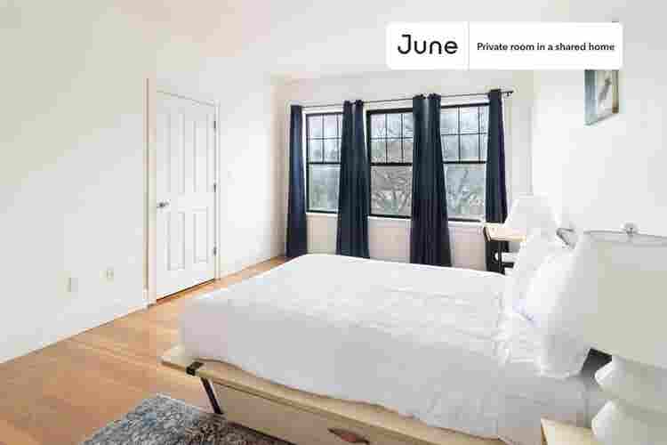 4 BR in Boston