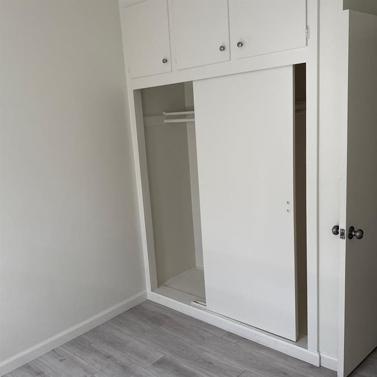 1 bdrm in a 3bdrm house available