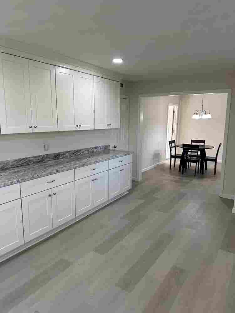 Room for rent $ / month