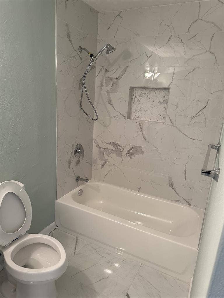 Room for rent $ / month