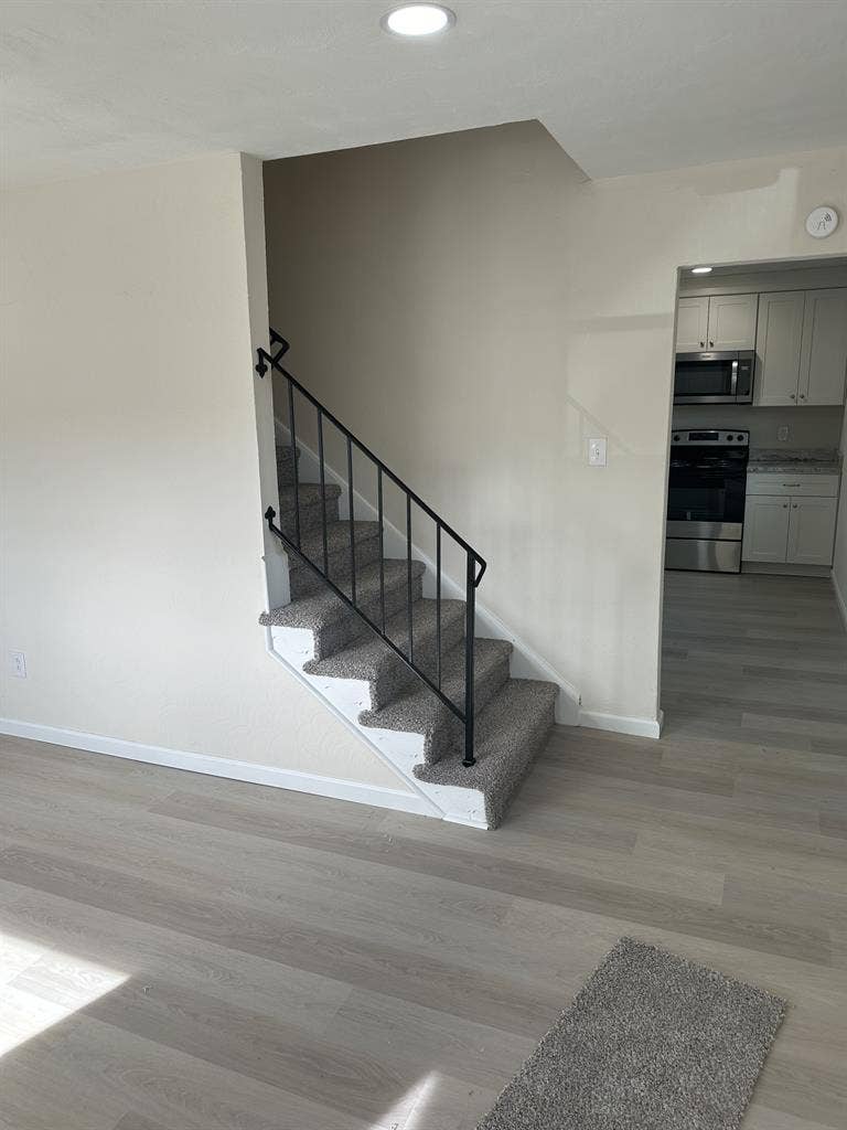 Room for rent $ / month