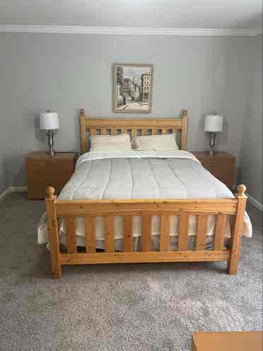 Looking for roommate
