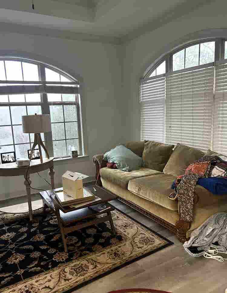 Large, furnished bedroom w/ ensuite