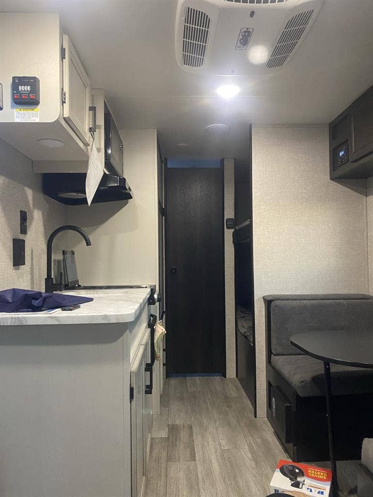 Room for rent $ no pets