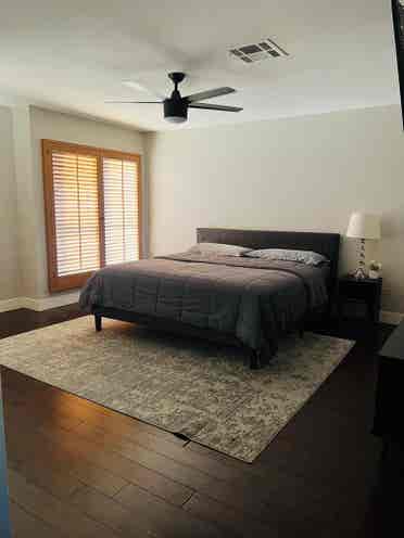 Master Bedroom Available - Phoenix