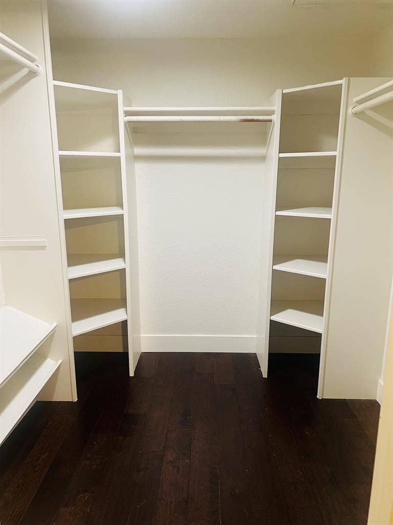 Master Bedroom Available - Phoenix