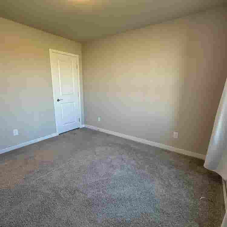 Room available!