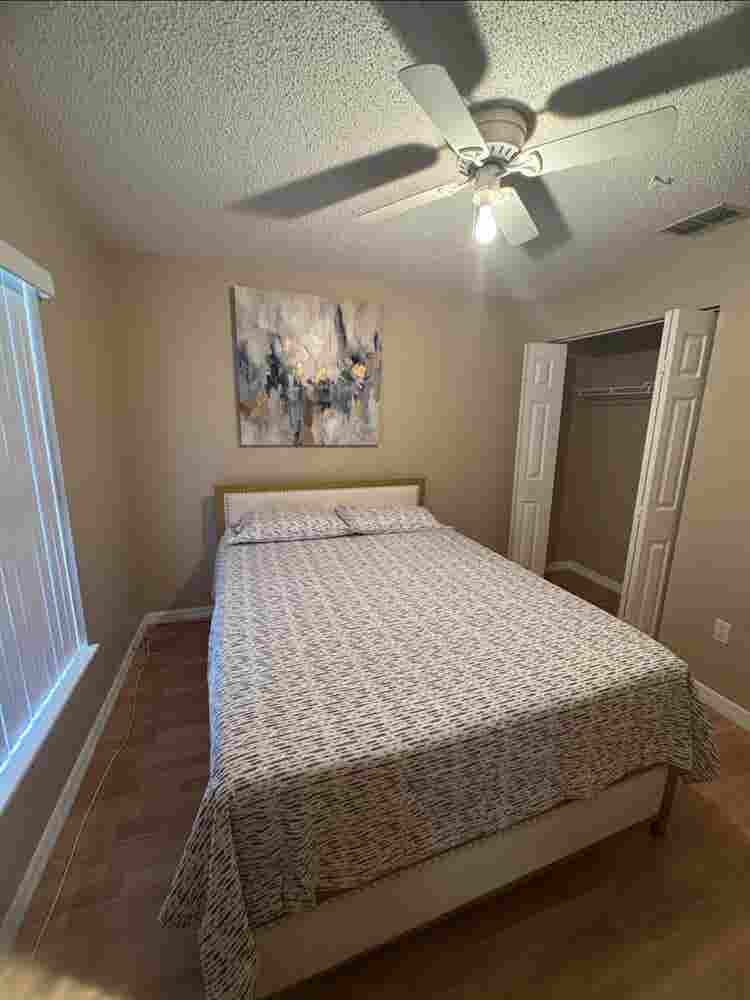 Room for rent